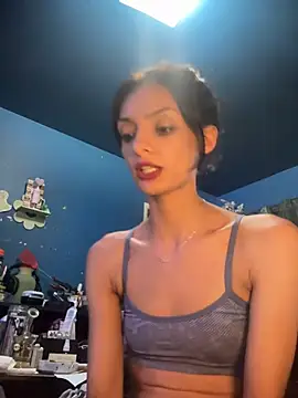LayneeUnlocked online show from July 13, 5:41 am