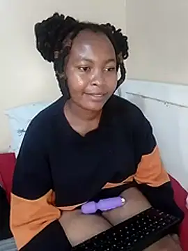 GoddessReen online show from July 6, 7:35 am