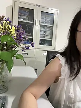 qingqing202666 online show from June 14, 2:20 am
