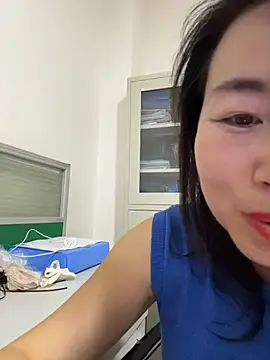 qingqing202666 online show from August 8, 7:27 am