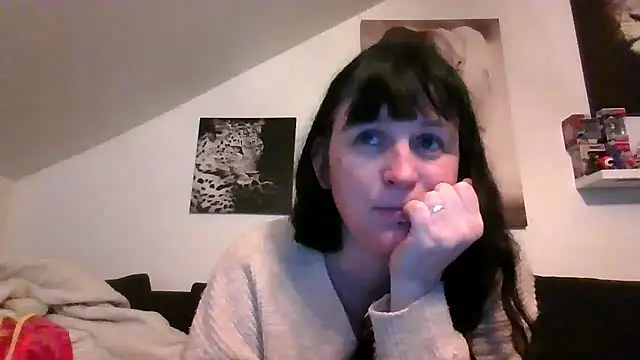 sexujuly88 online show from March 31, 9:48 pm