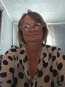 MilashkaCutie50 online show from August 3, 5:11 am