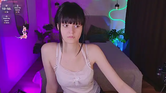 Michelle Rain online show from July 7, 8:51 am