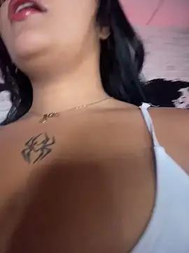 HoneyBunXXX online show from July 28, 9:14 pm