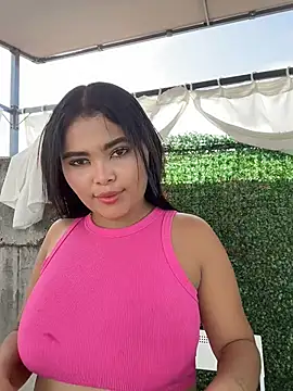 HoneyBunXXX online show from July 7, 1:25 pm