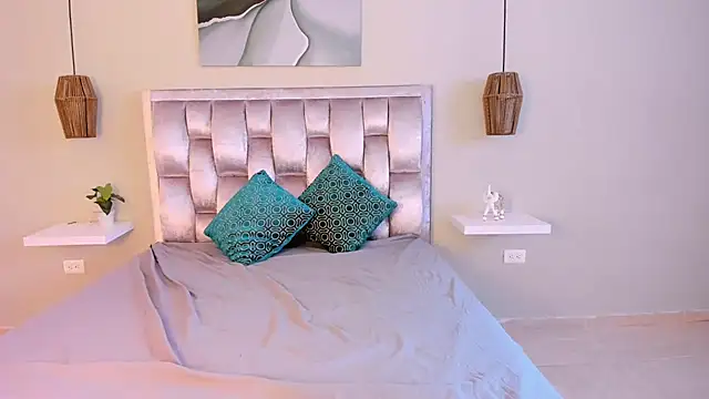 Lilith rousee online show from July 13, 7:14 pm