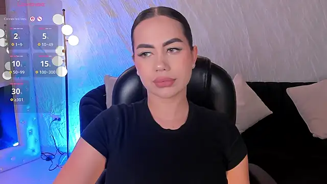 SabrinaMontclair online show from July 9, 8:44 pm