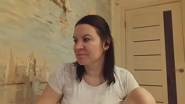 Lauralison online show from July 11, 9:26 pm