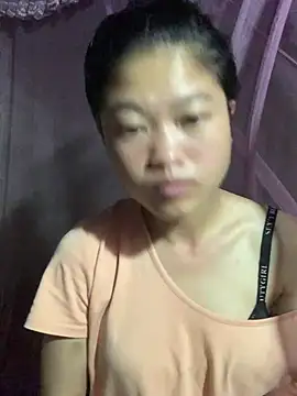 LilyLily68 online show from July 14, 5:28 pm