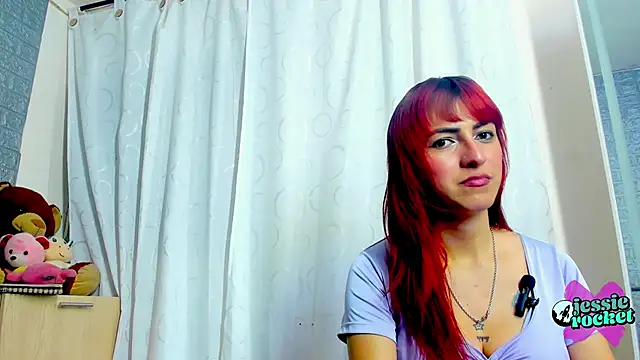 jessierocketx online show from April 2, 9:01 pm