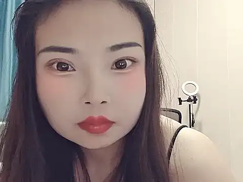 F-xiajiaoo online show from July 30, 8:15 am
