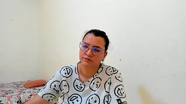 MARILYN GARCIA online show from June 20, 7:28 pm