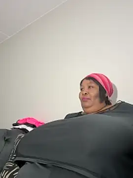 nancy111 online show from March 31, 9:20 am