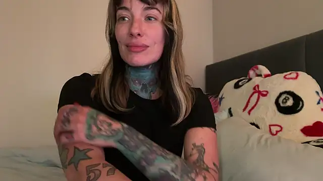 airgeadx online show from March 31, 12:43 am