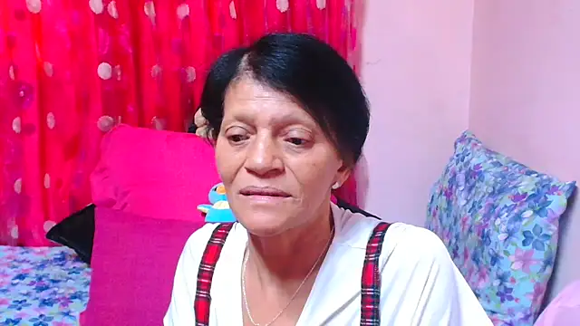 SLUTTYROXY online show from March 23, 8:42 am