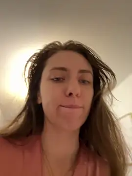 MariiD online show from April 4, 7:07 am