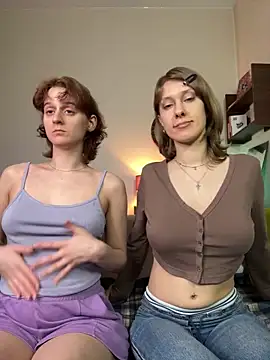 Jitoon Exe online show from March 7, 8:38 pm