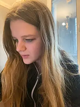 -MimmiLissa- online show from April 15, 10:05 am