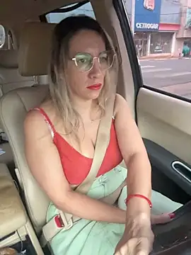 Gatitacarlita online show from March 16, 10:19 am