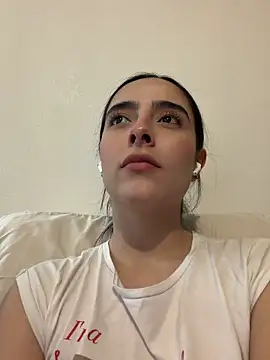 swrennn19 online show from June 21, 8:46 pm