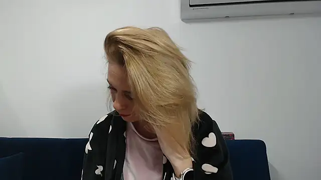 MysticCreature online show from March 13, 4:36 am