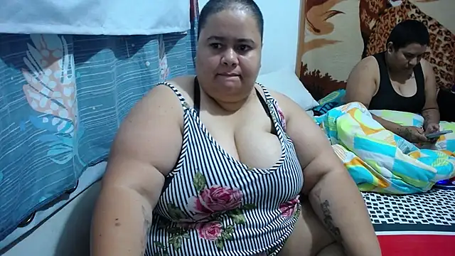 hotlesby4uxxx online show from March 21, 5:12 am