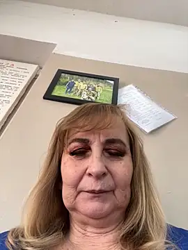 Irina2909xh online show from March 23, 11:38 am