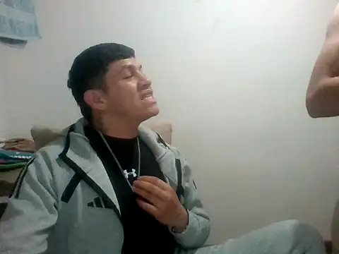 Eduardzmm online show from February 20, 2:21 am