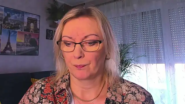 vanessa chat online show from February 25, 2:48 pm