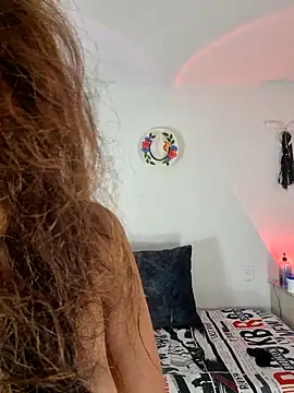 YOURSDEBORA online show from February 5, 7:06 pm