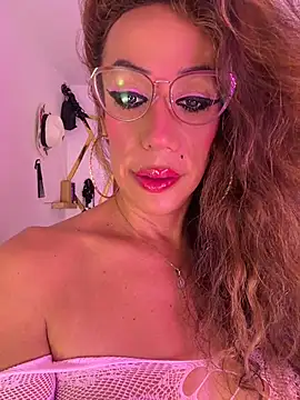 YOURSDEBORA online show from July 9, 8:44 pm