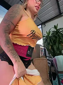 DIANITA 1988 online show from March 31, 11:05 pm