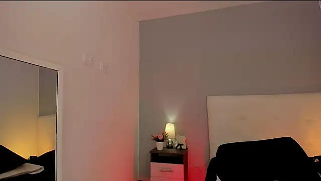 NataliaBuiles online show from March 26, 12:51 pm