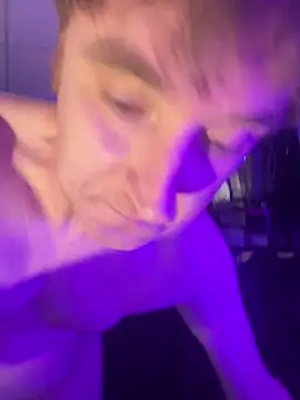 Dickandbigtitties2020 online show from April 24, 7:38 pm