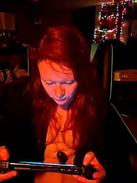 LilTokez online show from March 30, 12:27 pm