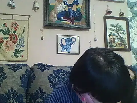 MelanyBanks online show from March 23, 9:48 am