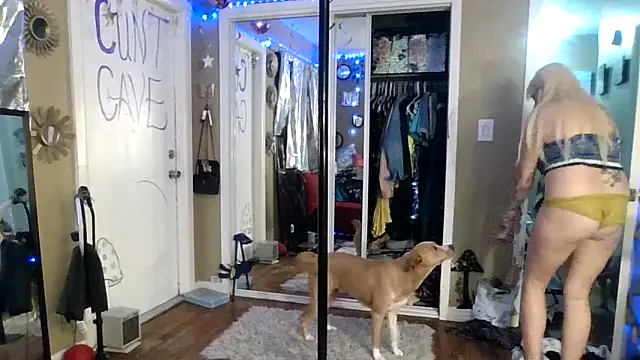 marilyn420 online show from March 14, 11:22 am