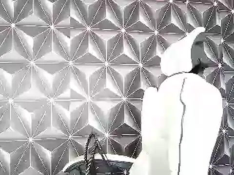 IndianDelia online show from April 13, 5:52 am