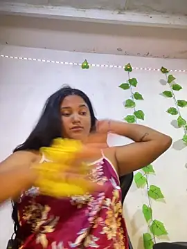 shayna all online show from May 26, 7:57 pm