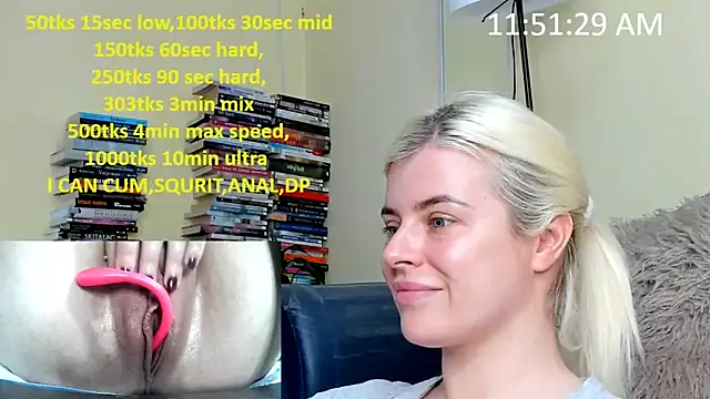 queenofthenighttt online show from March 12, 10:51 am