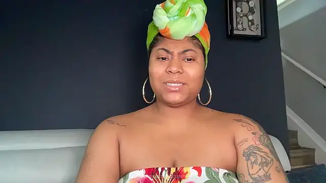 MeleiMarvelous online show from August 6, 5:09 pm