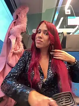 Just Sophia  online show from March 11, 4:42 pm