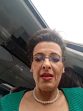 RebeccaNoble online show from April 9, 6:19 am