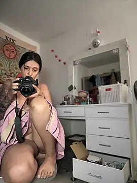 kiaraglam2 online show from February 4, 2:42 pm