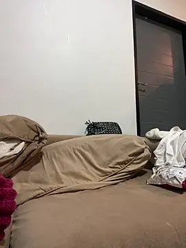 JoocyMelonss online show from November 18, 7:48 pm