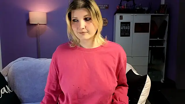 olisunny5 online show from March 27, 7:25 pm