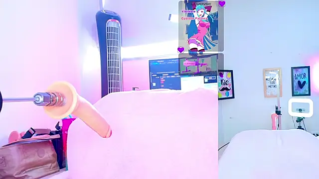 Scarlett-Smile online show from July 30, 9:37 pm