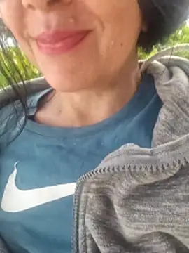 Lissabeta online show from April 3, 2:15 pm