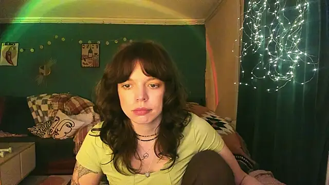 ClancyMorissey online show from April 15, 5:02 pm