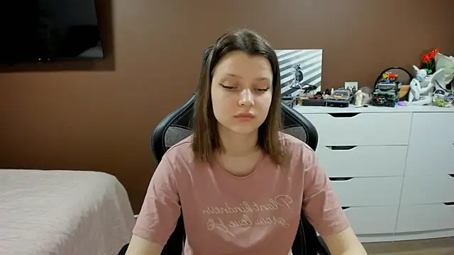 SoniNesti online show from March 20, 3:17 pm